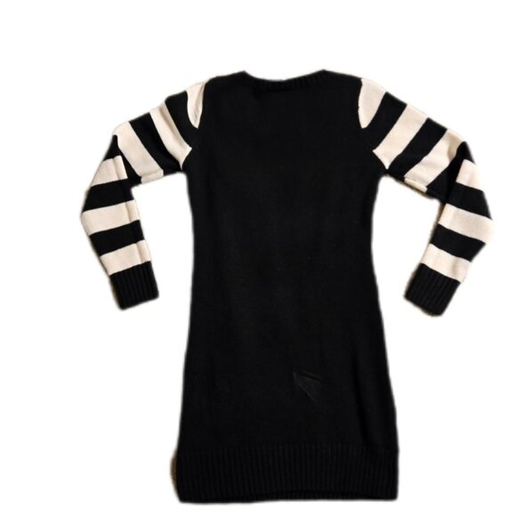 ๐ ๐ฆ Ugly Sweater Holiday Christmas Gingerbread Man Sweater Dress๐ ๐ ๐งโ๐ - Picture 3 of 3